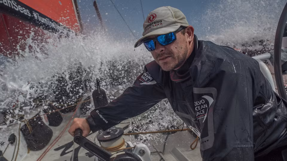 Nhiều thủy thủ coi cuộc đua này là một thử thách để rèn luyện ý chí.