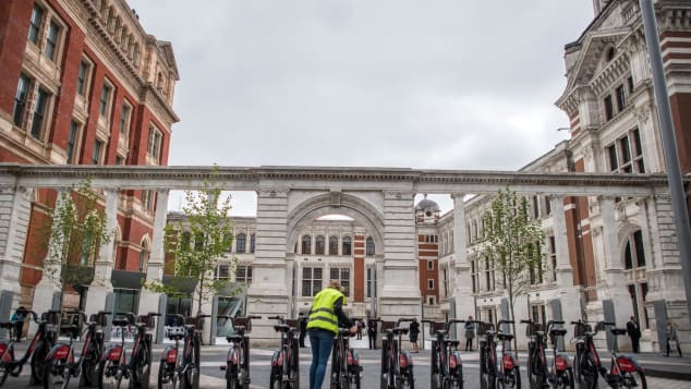 Bảo tàng Victoria và Albert ở thủ đô London, Anh, chứng kiến lượng du khách tăng 25% trong năm 2017.