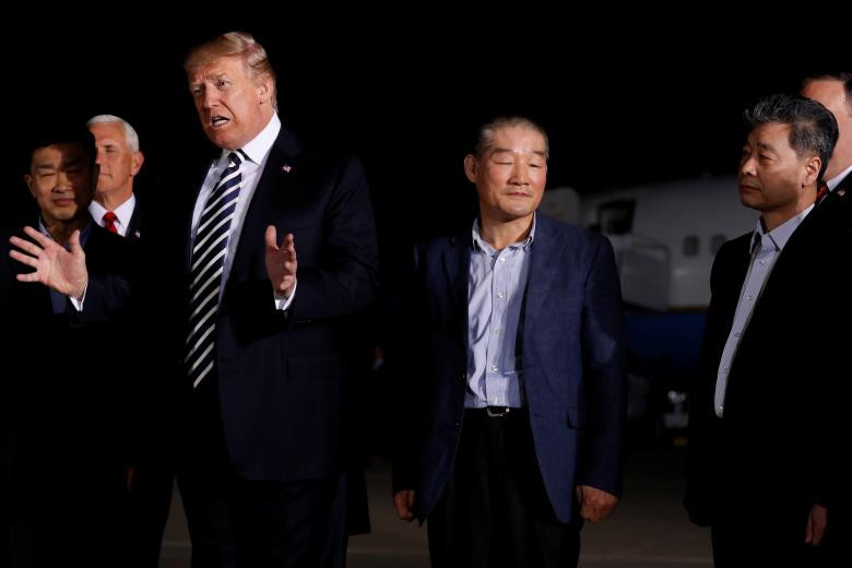 CNN cho biết, Kim Dong-chul bắt đầu hoạt động gián điệp từ tháng 4/2013. Cụ thể, Kim được cho là dùng tiền mua chuộc những người địa phương để thu thập những tài liệu quan trọng rồi “bán” cho Hàn Quốc. Ảnh: Reuters.