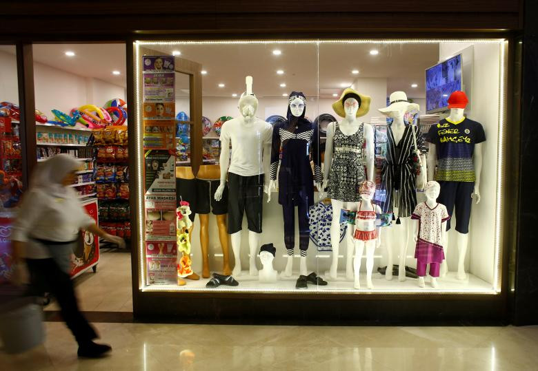 Một cửa hàng bên trong khách sạn Elvin Deluxe ở Alanya, Thổ Nhĩ Kỳ.