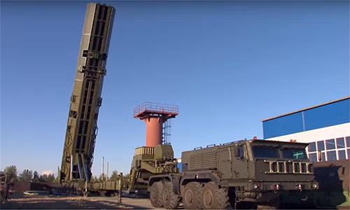 Siêu tên lửa Sarmat RS-28 dự kiến sẽ được trang bị cho Quân đội Nga vào năm 2020. Ảnh: AR.