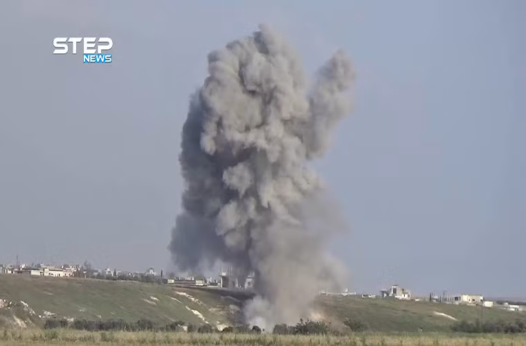 Ngoài ra, Không quân Nga cũng sử dụng bom xuyên boongke để xâm nhập và phá hủy căn cứ của phiến quân Jaysh Al-Izza ở tỉnh Hama. Ảnh: AMN.