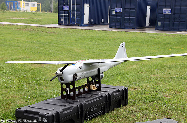 Orlan-10 có trọng lượng cất cánh tối tối đa 18 kg và trọng lượng riêng của máy bay là 5 kg. Ảnh: Airforce Techonology.