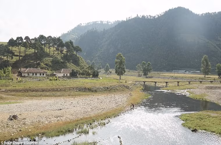 Quang cảnh trong một thôn nhỏ ở Kapsan, tỉnh Ryanggang-do.