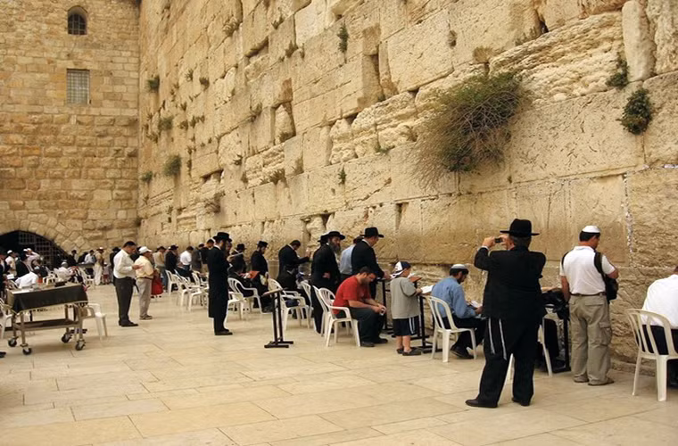 Tuy nhiên, cộng đồng quốc tế không chính thức công nhận động thái này của Israel theo Nghị quyết 478 của Hội đồng Bảo an Liên Hiệp Quốc. Trong khi đó, người Palestine vẫn luôn coi phía Đông Jerusalem là thủ đô của Palestine. Ảnh: Flickr.