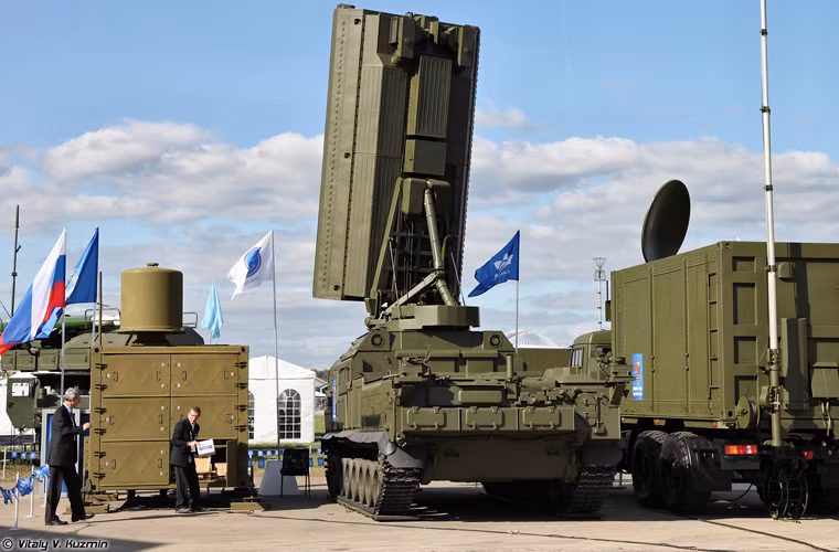 Sai số vị trí bắn của đối phương: Cối 120mm và pháo binh từ 35-45 mét; Pháo phản lực bắn loạt 60 mét; Tên lửa đạn đạo chiến thuật 75 mét.