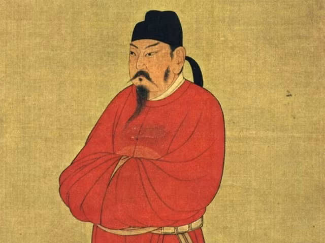 Sau khi đỗ trạng nguyên, Khương Công Phụ được vua Đường phong chức Hiệu thư lang (chức quan văn). Sau đó, ông được thăng làm Gián nghị đại phu, Đồng trung thư môn hạ bình chương sự, những chức quan chuyên can gián nhà vua. Vua Đường Đức Tông còn cất nhắc ông làm tể tướng, đích thân chế tặng ông bài thơ ca ngợi: Ở ngôi tể tướng / Hiến kế bày mưu / Trong yên dân chúng / Ngoài vỗ bốn phương / Điều hòa âm dương cho năm tháng vẹn toàn / Đổi thay hoá dục cho Thánh đề thịnh trị / Như dao sắc được mài giúp vua làm đúng / Như mây mưa khi hạn cứu dân có lòng.