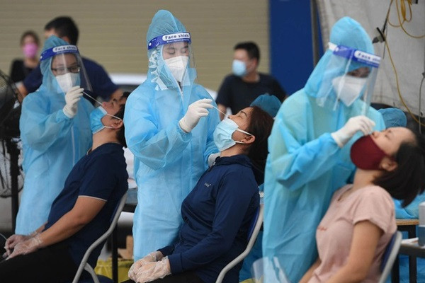 23/12: Ha Noi ngay thu 5 dung dau ca nuoc so mac moi