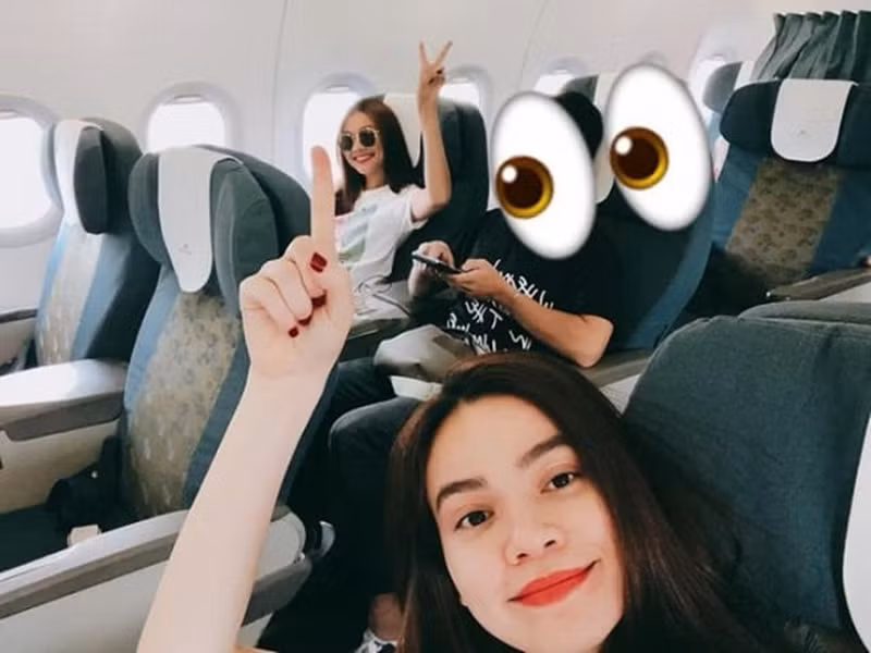 Tháng 7/2018, Hồ Ngọc Hà khoe ảnh bên Thanh Hằng nhưng điều khiến cư dân mạng chú ý là người đàn ông được che mặt ngồi cạnh Thanh Hằng. Nhiều người đặt nghi vấn người giấu mặt là bạn trai bí ẩn của Thanh Hằng. Ảnh: Tiền Phong