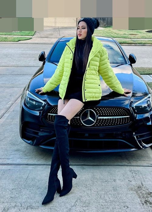 Đỗ Thị Hà mặc váy ngắn khoe đôi chân cực phẩm Do Thi Ha mac vay ngan khoe doi chan cuc pham