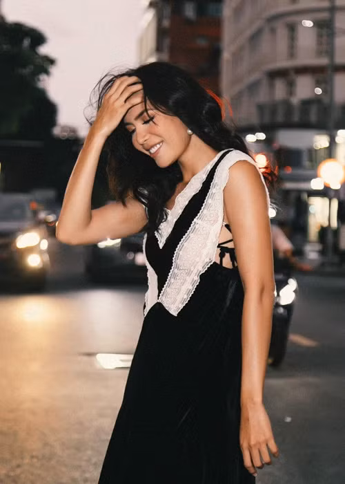 Sau khi Thùy Tiên đăng quang, Minh Tú bị nhiều người "ép" lấy chồng. Ảnh: FB Minh Tú