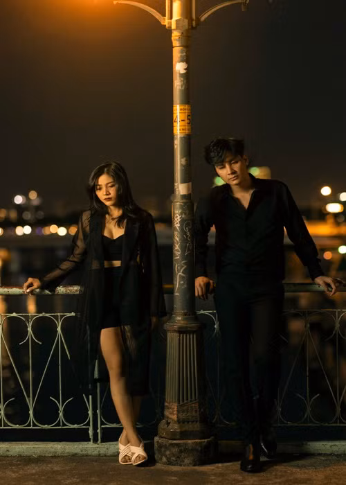 Chồng cũ của Lâm Khánh Chi cho biết, cô gái trong bộ ảnh tên Trần Yến, là người mẫu. Ảnh: Yan