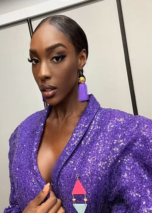 Sáng ngày 17/12 (giờ Việt Nam), chung kết Miss World 2021 - Hoa hậu Thế giới 2021 sẽ diễn ra. Đại diện Bờ Biển Ngà Olivia Yace đang là một trong những ứng cử viên nặng ký cho vương miện.