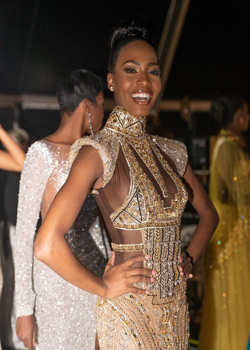 Nam Phi hiện là một trong những cường quốc sắc đẹp. Năm 2017 và 2019, hai người tiền nhiệm của Lalela Mswane đăng quang Hoa hậu Hoàn vũ Thế giới. Ảnh: Miss Universe