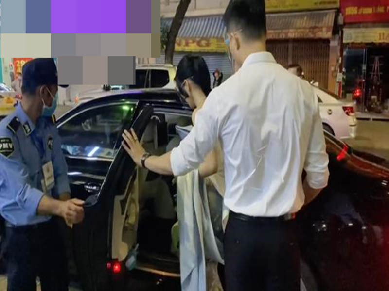 Cặp đôi công khai hẹn hò hồi đầu năm 2021 sau một thời gian úp mở. Ảnh: Vietnamnet