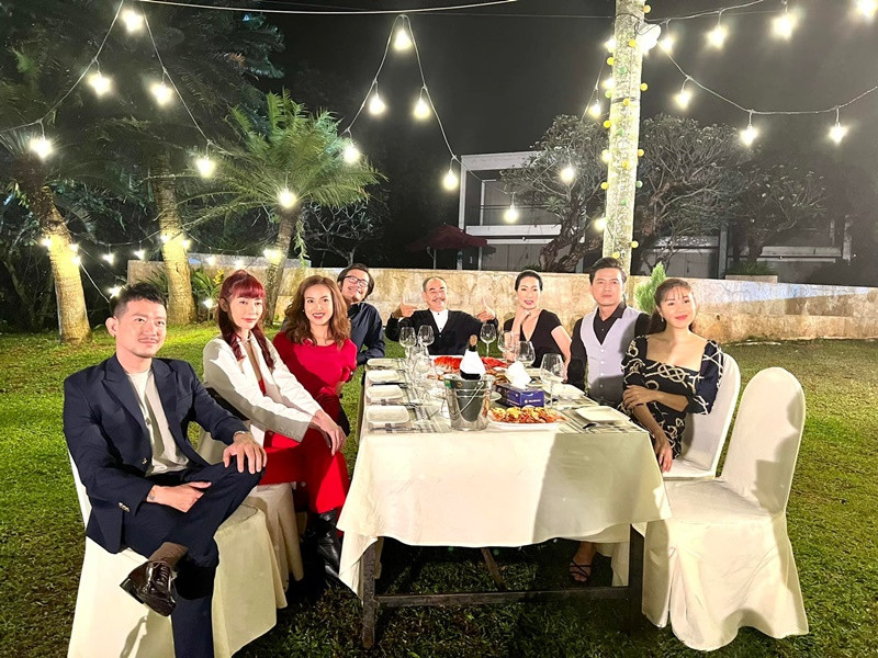 Mặc ồn ào với Thương Tín, Trịnh Kim Chi liên tục khoe ảnh đi đóng phim. Ảnh: FB Trịnh Kim Chi