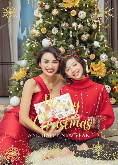 Chiko - con gái của Ngọc Diễm bằng tuổi Subeo. Cô nhóc thừa hưởng những nét đẹp của mẹ như đôi mắt tròn, chiếc mũi cao và nụ cười tươi tắn. Ảnh: FB Ngọc Diễm