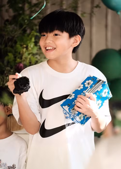 Subeo cũng là một trong những nhóc tì nhà sao Việt sinh năm Dần. Cậu nhóc tên thật là Nguyễn Quốc Hưng, sinh năm 2010. Subeo là con trai của nữ ca sĩ Hồ Ngọc Hà và doanh nhân Nguyễn Quốc Cường. Ảnh: FB Hồ Ngọc Hà