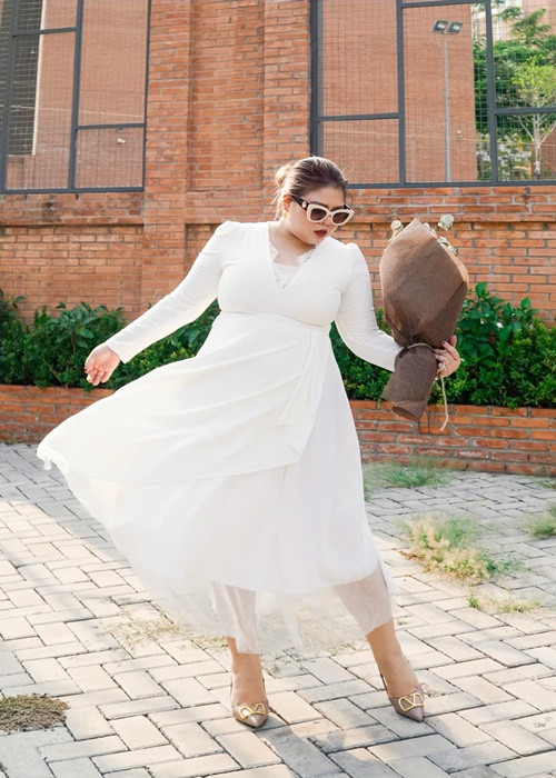 Người thân, bạn bè và khán giả không khỏi bàng hoàng trước sự ra đi của Khánh Hà ở tuổi 33.