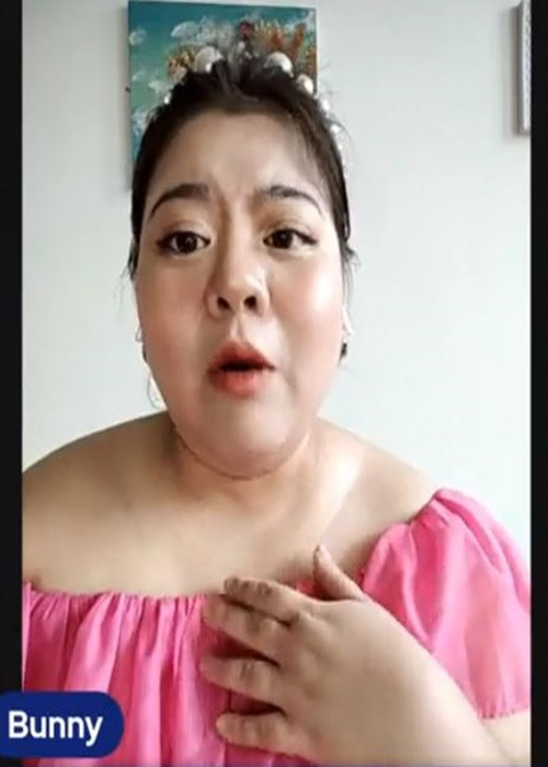 Nữ người mẫu ngoại cỡ thường xuyên tham gia các chương trình thời trang, làm đẹp. Lần cuối cùng Khánh Hà làm khách mời là ngày 27/11.