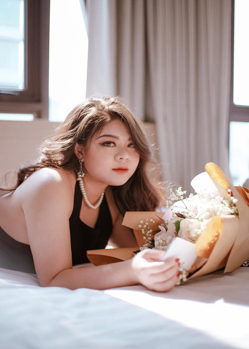 Sự ra đi của Khánh Hà là mất mát lớn đối với chồng của nữ người mẫu. Anh viết: "Anh xin lỗi em Thỏ ơi, trở về với anh đi Thỏ ơi, nỗi mất mát này quá lớn làm sao anh chịu được Thỏ ơi...".