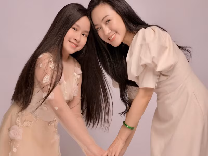 Hoài Anh khoe con gái xinh xắn hồi tháng 11 vừa qua.