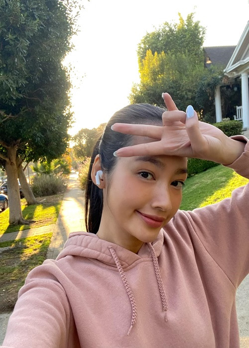 Thời gian qua, người đẹp không chia sẻ hình ảnh bên John Từ trên trang cá nhân. Ảnh: FB Trúc Diễm