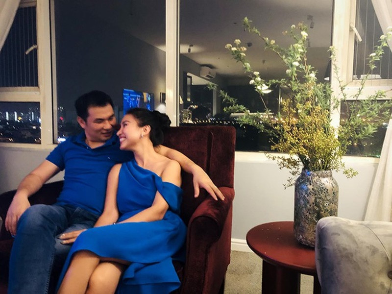 1 năm trước, Vân Hugo được bạn trai cầu hôn.