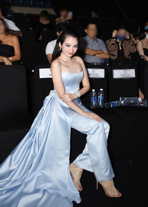 Trúc Diễm từng đoạt giải Người đẹp Thời trang tại cuộc thi Hoa hậu Trái Đất 2007.