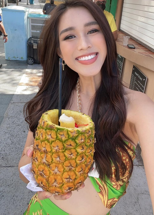 Hành trình của Đỗ Thị Hà ở Hoa hậu Thế giới 2021 bắt đầu từ ngày 22/11. Cô cùng các thí sinh đã tham gia các phần thi như thử thách đối đầu Head to head challenge, tài năng.