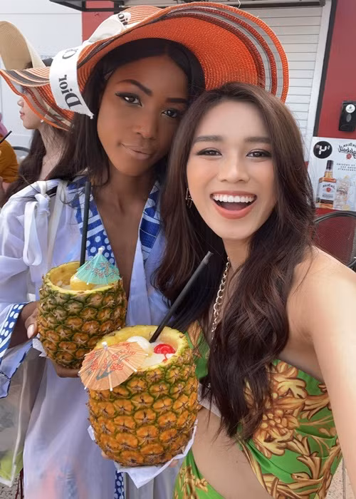 Đại diện Việt Nam Đỗ Thị Hà giữ tinh thần tốt trong những ngày đầu tham gia thi đấu.