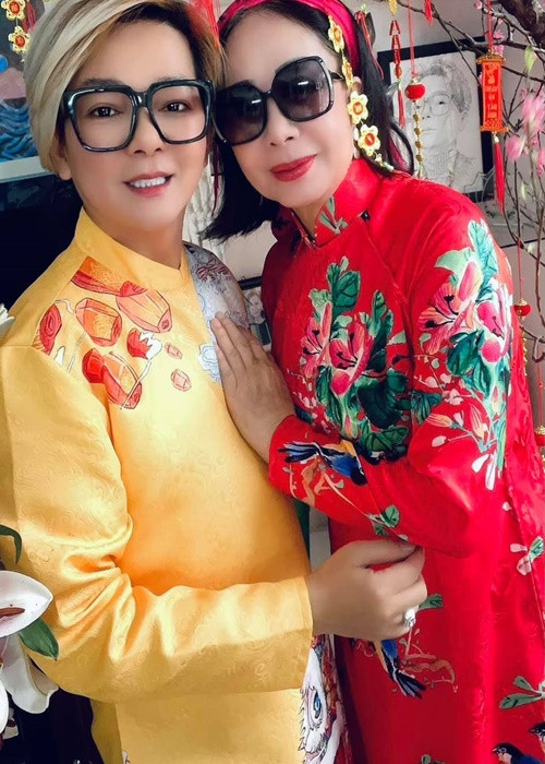 Ít khi tổ chức sinh nhật cho mình song Vũ Hà luôn muốn tự tay làm một bữa tiệc nhỏ cho vợ để đón tuổi mới. Ảnh: FB Vũ Hà