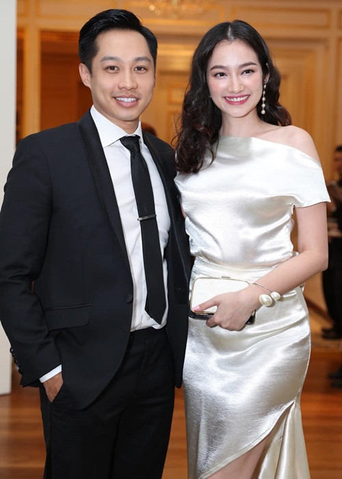 Giữa năm 2016, Trúc Diễm phát hiện bản thân bị cường giáp. Bờ vai vững chắc cho cô tựa vào khi bệnh chính là ông xã.