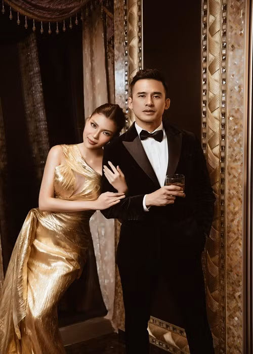 Nam diễn viên phim “Cổng mặt trời” Lương Thế Thành đã lập gia đình. Anh đăng ký kết hôn với Thúy Diễm năm 2014 nhưng phải đến tháng 4/2016 mới tổ chức đám cưới. Hiện tại, vợ chồng Lương Thế Thành có một cậu con trai. Ảnh: FB Lương Thế Thành