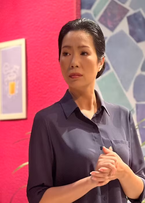 Giữa lùm xùm, Trịnh Kim Chi còn chia sẻ lại toàn bộ các bài viết trong đợt kêu gọi ủng hộ Thương Tín hồi tháng 2/2021. Cũng theo Trịnh Kim Chi, cô từng trao đổi với vợ Thương Tín trước khi kêu gọi quyên góp từ thiện và trao đổi với hai vợ chồng về việc mua bảo hiểm cho con gái Thương Tín. Ảnh: FB Trịnh Kim Chi