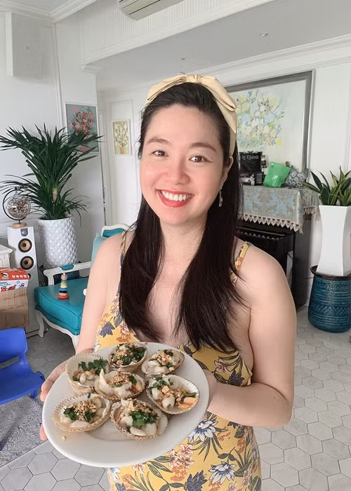 Lê Khánh cho rằng, được thực hiện thiên chức làm mẹ là một niềm hạnh phúc vô bờ bến.