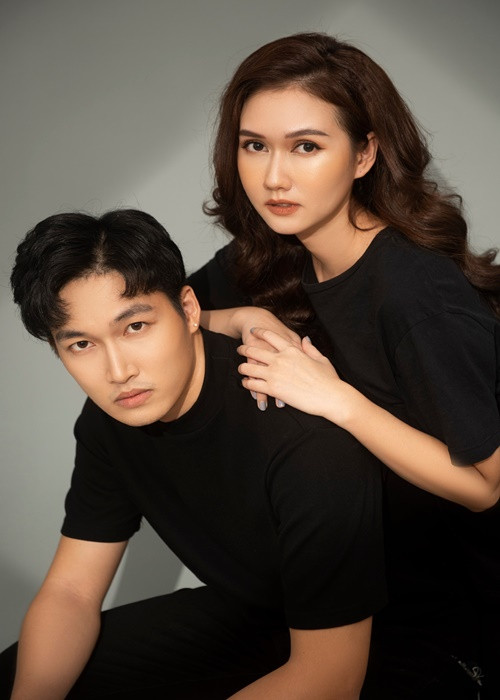 Hương Giang hy vọng khán giả sẽ đón nhận những sản phẩm nghệ thuật của cô và Đình Tú thay vì đi quá sâu vào việc đời tư cũng như làm ảnh hưởng tới tình cảm của cô với đồng nghiệp. Ảnh: FB Đình Tú