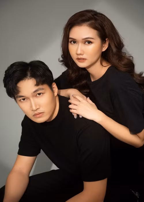 Hương Giang hy vọng khán giả sẽ đón nhận những sản phẩm nghệ thuật của cô và Đình Tú thay vì đi quá sâu vào việc đời tư cũng như làm ảnh hưởng tới tình cảm của cô với đồng nghiệp. Ảnh: FB Đình Tú