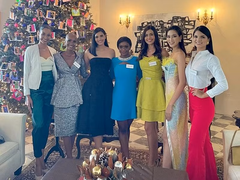 Không may, gần chung kết, nhiều thí sinh và ê-kíp cuộc thi mắc COVID-19. Vì vậy, ban tổ chức quyết định hoãn chương trình vào phút chót. Đỗ Thị Hà tiếp xúc với 4 F0. Khi xét nghiệm, đại diện Việt Nam có kết quả âm tính.