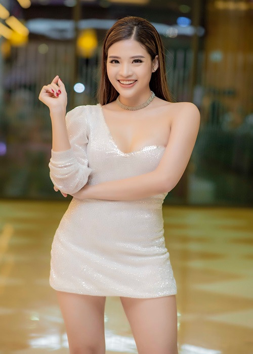 Hiện tại, Phan Hoàng Thu dành phần lớn thời gian kinh doanh ở lĩnh vực làm đẹp.