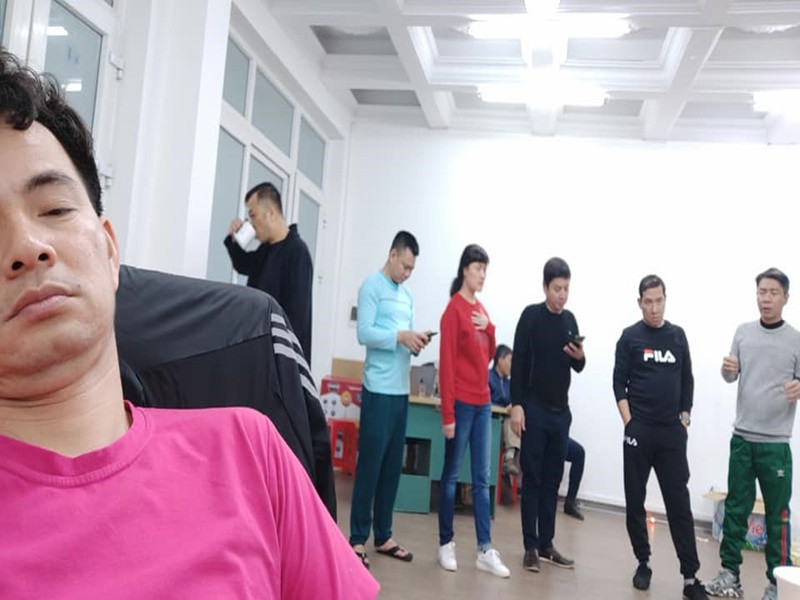 Các năm trước, Công Lý luôn có mặt trong các buổi tập luyện Táo quân. Ảnh: FB Xuân Bắc