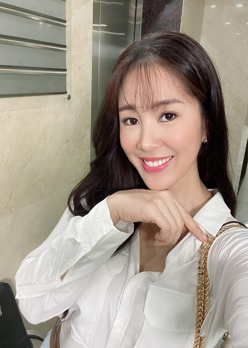 Nhiều khán giả mừng thay cho Lê Phương được bố mẹ chồng yêu thương. Ảnh: FB Lê Phương