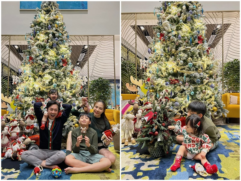 Vợ chồng Đàm Thu Trang - Cường Đô la vừa chia sẻ loạt ảnh cùng các con quây quần bên cây thông to bự tại nhà riêng đón Giáng sinh 2021.