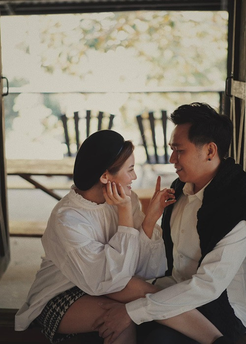 Uyên Tô còn tố Anh Đức nhân lúc cô không có nhà mang hai chú mèo đi mất và ép cô trong vòng 2 ngày phải dọn ra khỏi nhà, nếu không sẽ nhờ ban quản lý và cảnh sát khu vực can thiệp. Phía Anh Đức hiện tại vẫn giữ im lặng. Ảnh: Instagram Uyên Tô