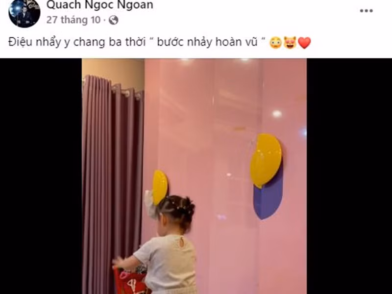 Quách Ngọc Ngoan không tiết lộ chuyện tình cảm. Trên trang cá nhân, anh thường chia sẻ về con gái chung với Phượng Chanel. Ảnh: chụp màn hình