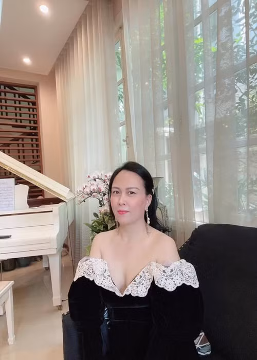 Hậu chia tay Quách Ngọc Ngoan, Phượng Chanel cũng kín tiếng về chuyện tình cảm. Ảnh: FB Phượng Chanel