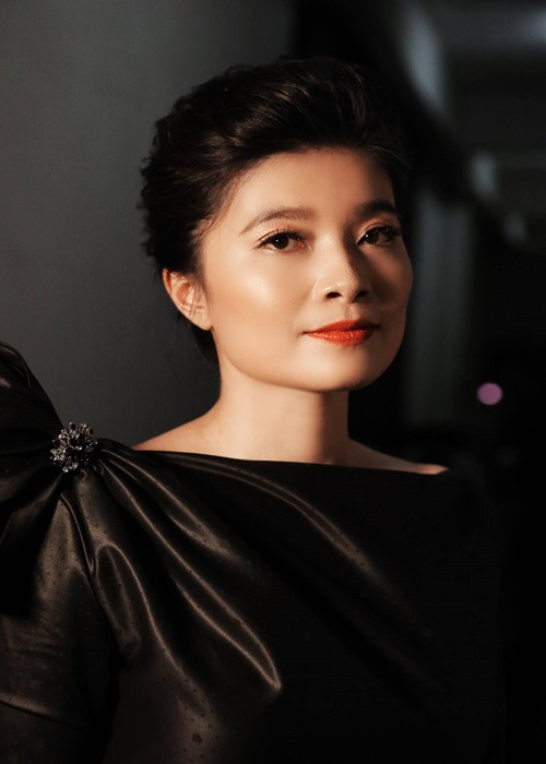 Năm 2017, Diệp Anh cho biết, cô phát hiện có khối u ở vòm họng. May mắn đó chỉ là khối u lành tính, chỉ cần dùng thuốc điều trị chứ không phải phẫu thuật. Ảnh: FB Diệp Anh