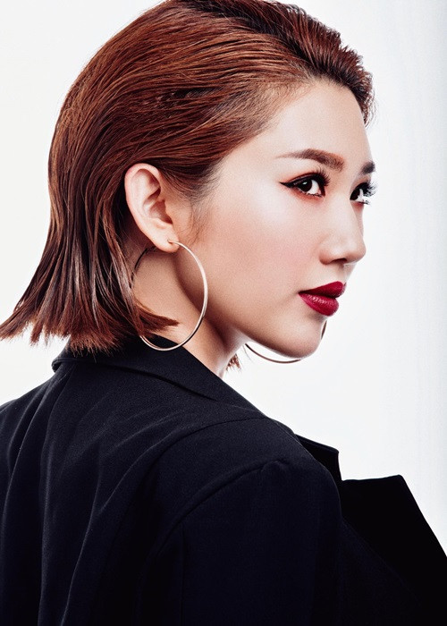 Thúy Ngân từng chia sẻ trong năm 2019, cô từ chối lời tỏ tình của nhiều người, trong đó có một người anh cô quen biết khá lâu năm vì chưa muốn yêu đương mà muốn dành thời gian cho công việc. Ảnh: FB Thúy Ngân