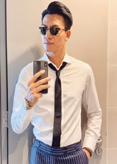 Hiếu Nguyễn gắn liền với hình ảnh nam tính, lịch lãm.