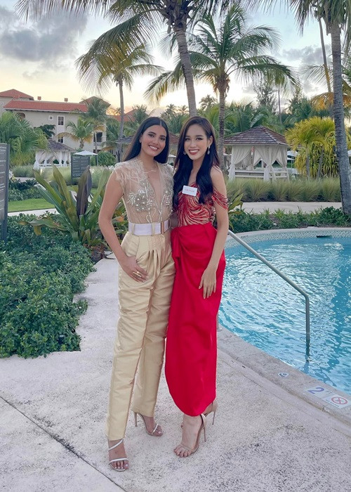 Người đẹp gốc Thanh Hóa giữ tinh thần tốt tham gia thi đấu trong những ngày qua.